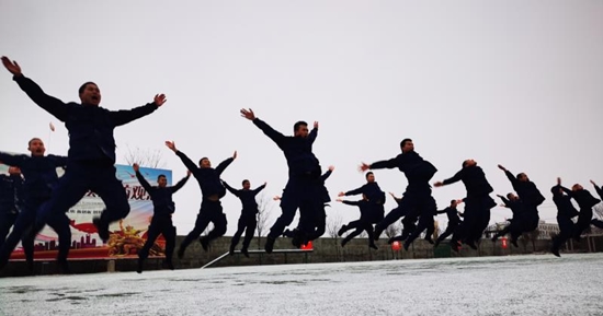 砺剑寒冬：战严寒、斗风雪、冬训激情不减