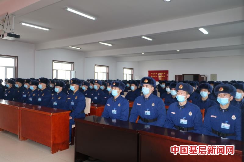 新疆森林消防总队召开2020年消防员入职培训动员大会
