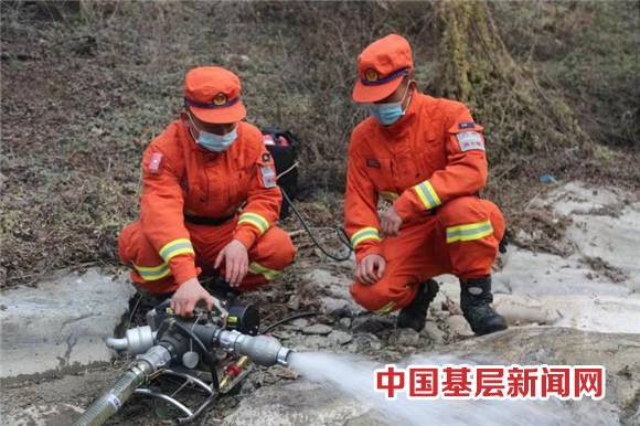 跨省驻防，野外水泵训练打造灭火“尖刀”力量