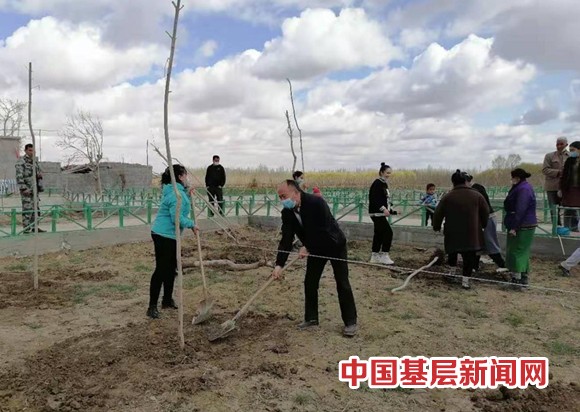 学史力行为建设生态乡村加把劲