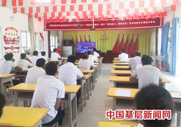 进农户，入民心！庆塔拉买里村开展学习贯彻习近平总书记“七一”重要讲话精神宣讲活动