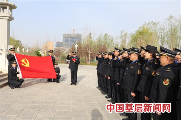 清明时节祭英烈 新征程上立新功