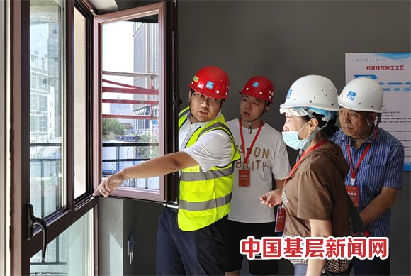 乌鲁木齐市“中建▪玖悦”项目开展工地开放日活动 让业主零距离感受品质工程