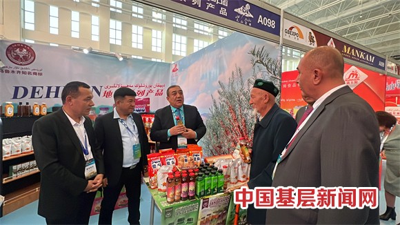 第六届金桥喀什博览会开幕，为新疆企业搭建走向国际大市场的金桥